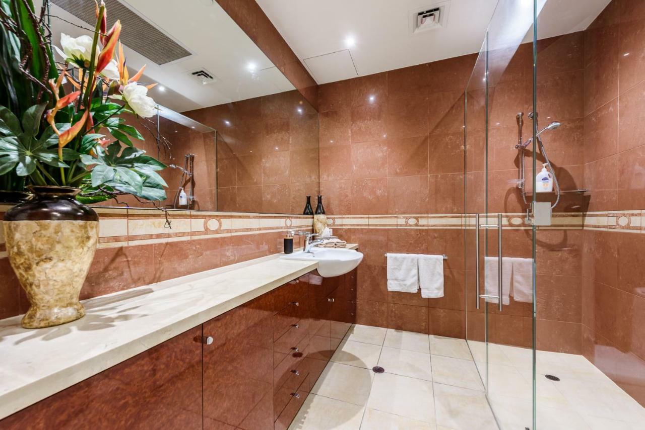 Exclusive Stays - Gallery Penthouse เมลเบิร์น ภายนอก รูปภาพ