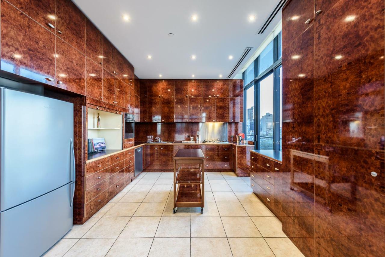 Exclusive Stays - Gallery Penthouse เมลเบิร์น ภายนอก รูปภาพ