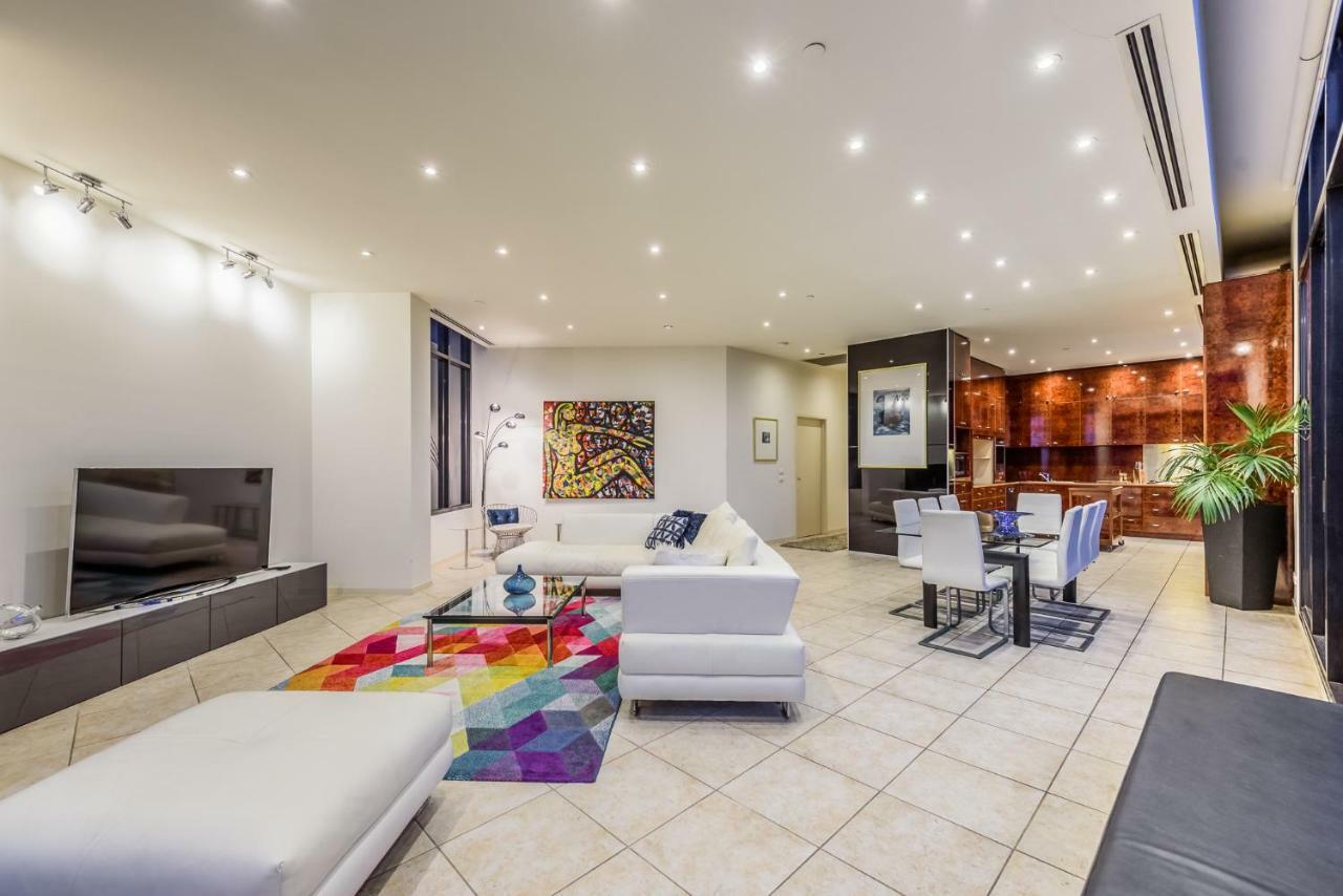 Exclusive Stays - Gallery Penthouse เมลเบิร์น ภายนอก รูปภาพ
